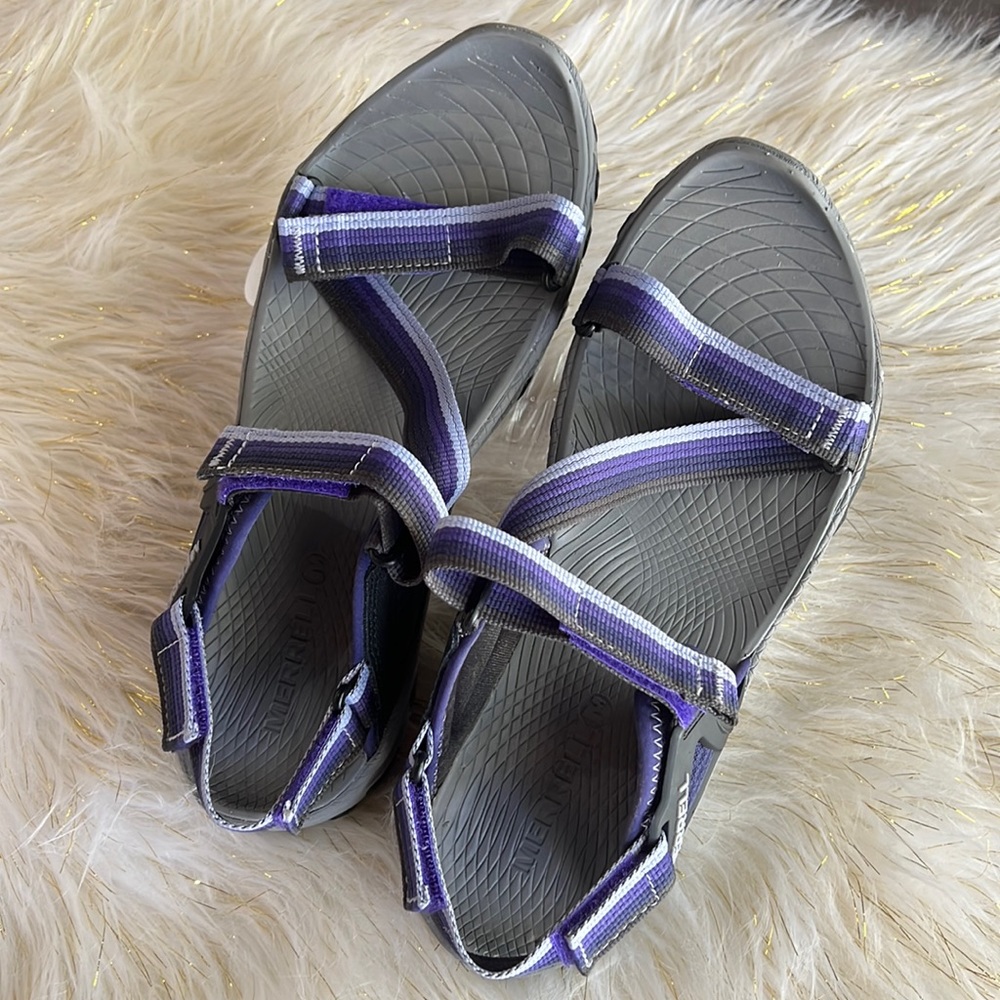 Excellent Condition MERRELL Women's All Out Blaze Web Sandals, Astral Aura